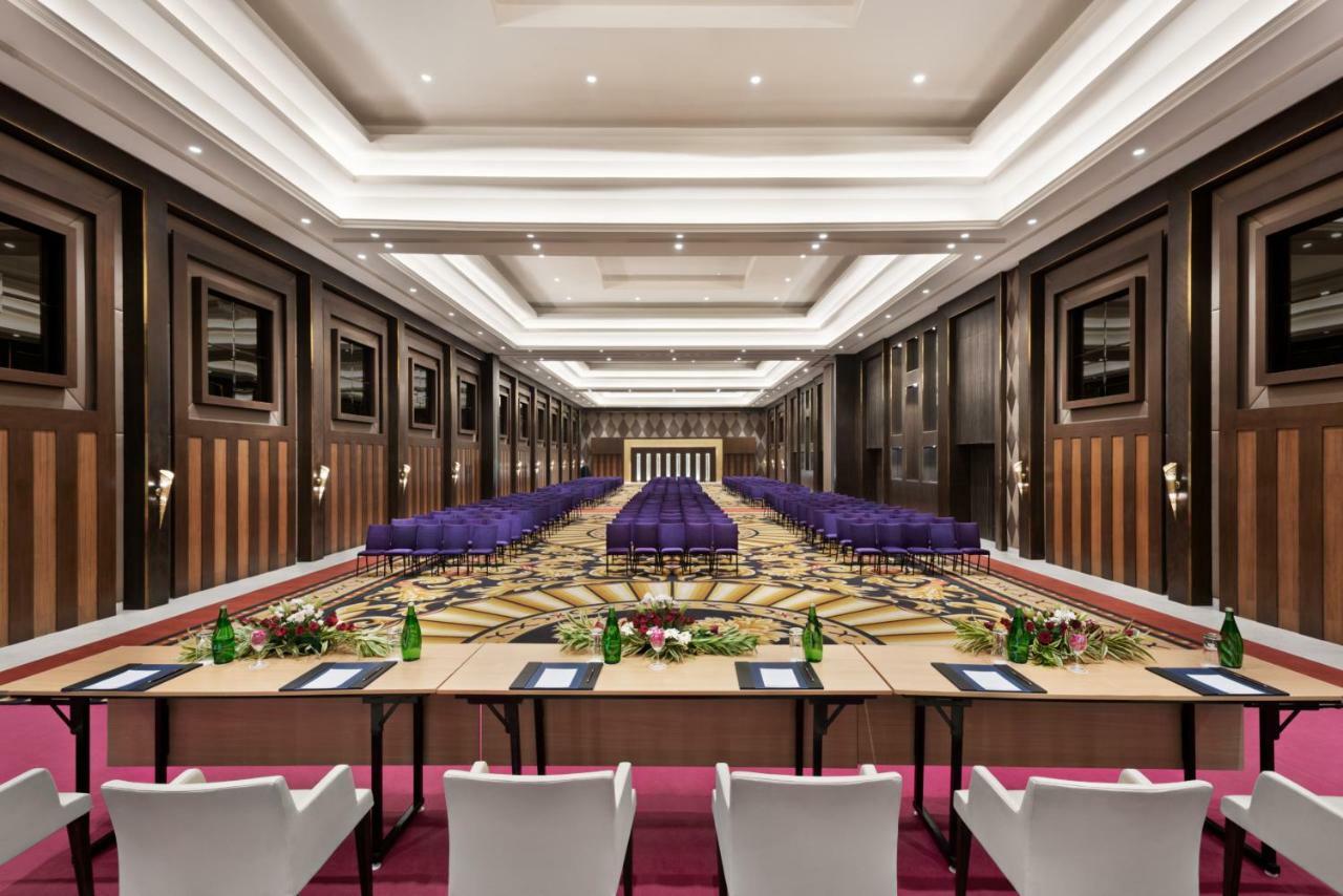 Ramada Plaza By Wyndham Lucknow Hotel Exterior photo